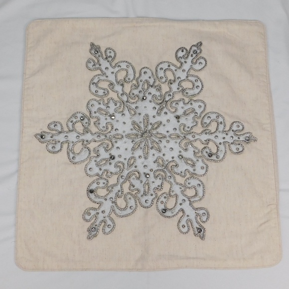 ✨ Ivory Beaded Snowflake Pillow Cover 20x20 – Holiday Winter Decor - Picture 1 of 5